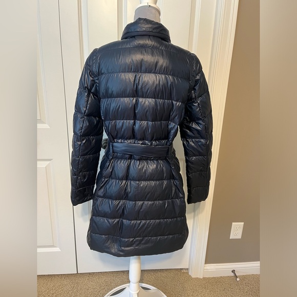 Tumi PAX belted navy blue down filled winter coat jacket Sz. Medium - Picture 10 of 16